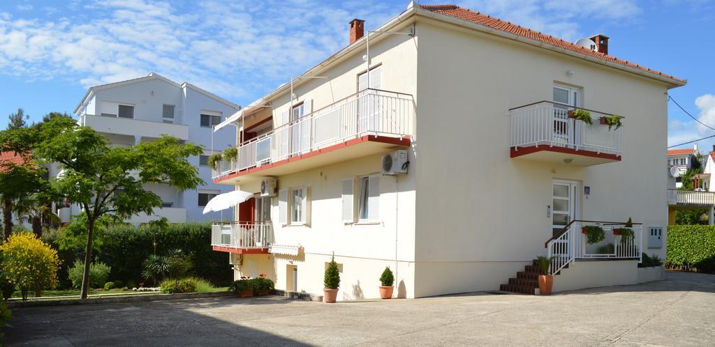 Apartmani Milin Zára Kültér fotó