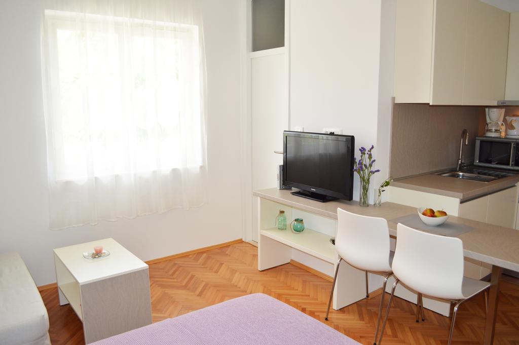Apartmani Milin Zára Kültér fotó
