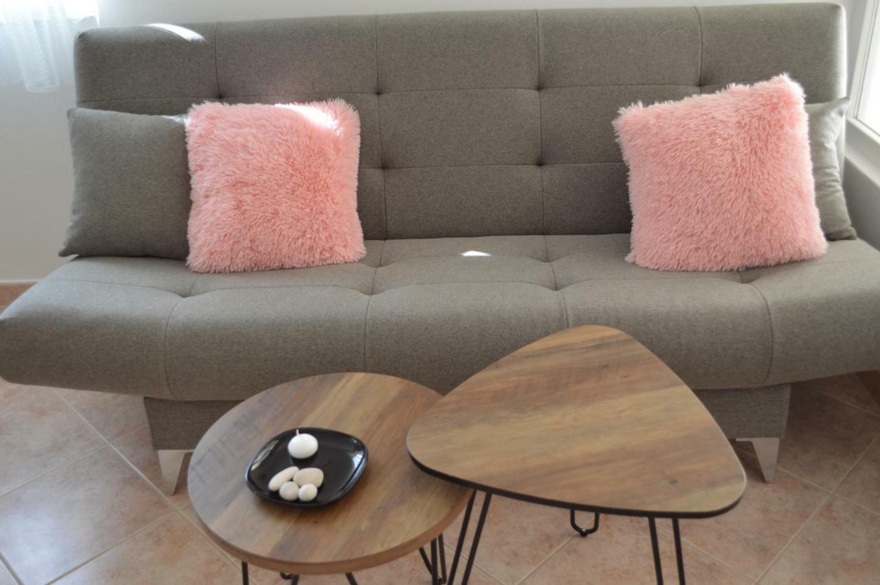Apartmani Milin Zára Kültér fotó